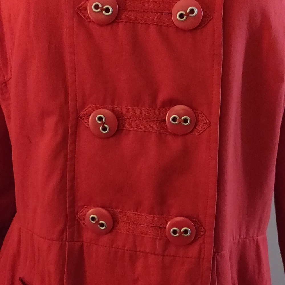 Lightweight Jacket - Picture 2 of 3